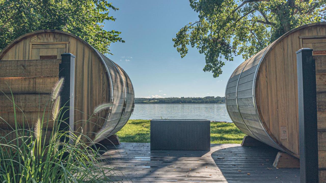Hutton Brickyards Riverfront Hotel & Venue 金斯顿 外观 照片