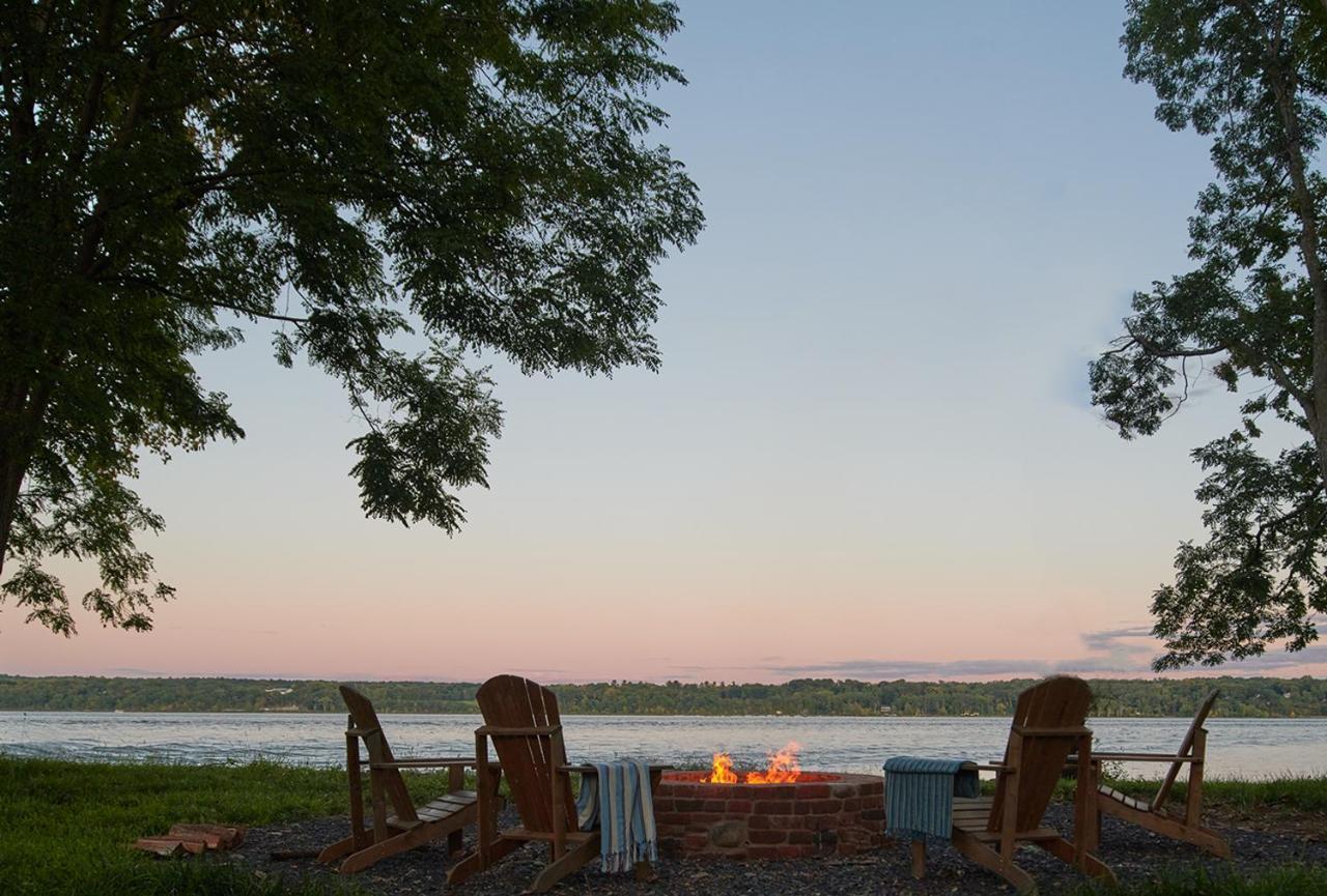 Hutton Brickyards Riverfront Hotel & Venue 金斯顿 外观 照片