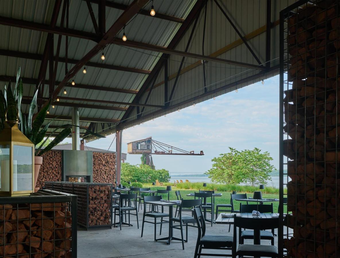 Hutton Brickyards Riverfront Hotel & Venue 金斯顿 外观 照片